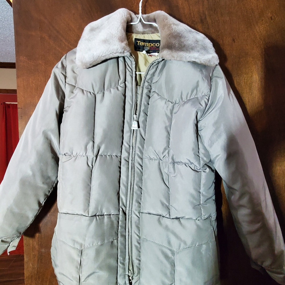 Women's Gray Puffer Jacket